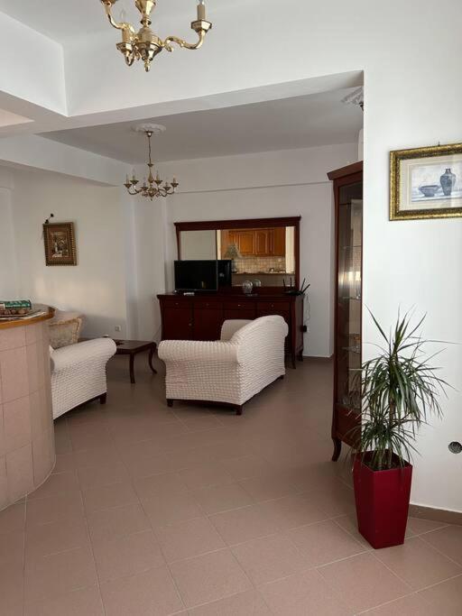 Fotini'S Apartment Naxos City ภายนอก รูปภาพ