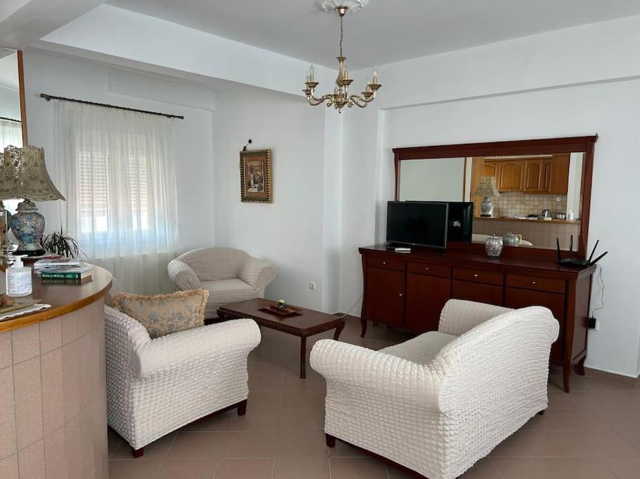 Fotini'S Apartment Naxos City ภายนอก รูปภาพ
